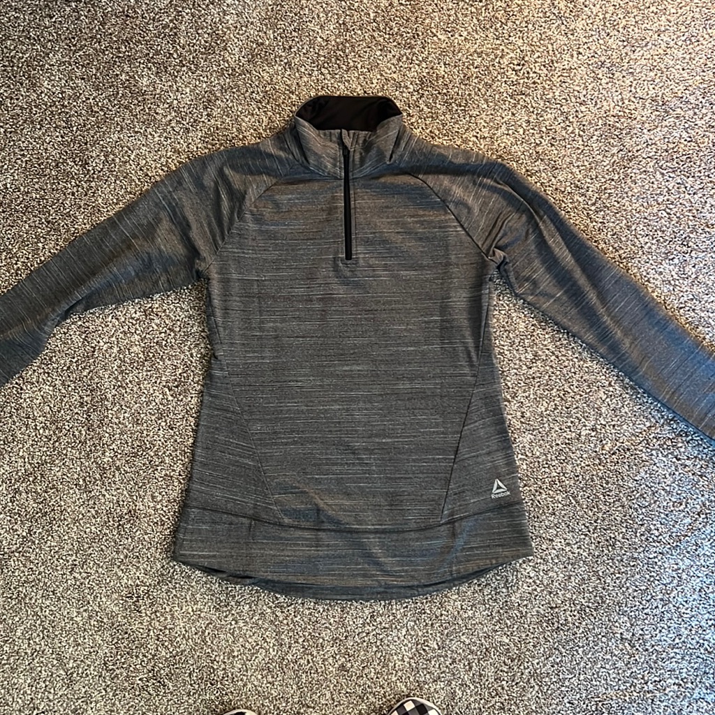 Reebok Medium Gray